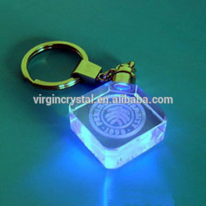 Customized Logo Sanblast Crystal Rhombus Shape Keychain With LED Light