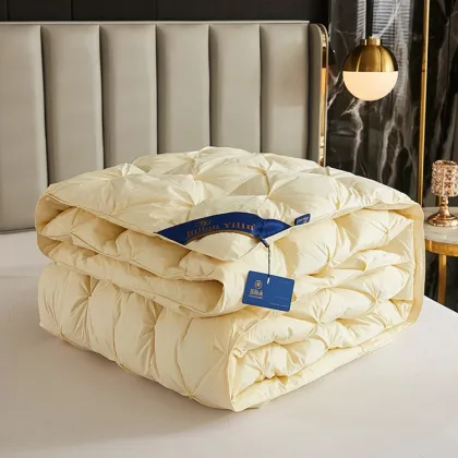 High Quality White Goose Down Duvet for All-Season Warmth