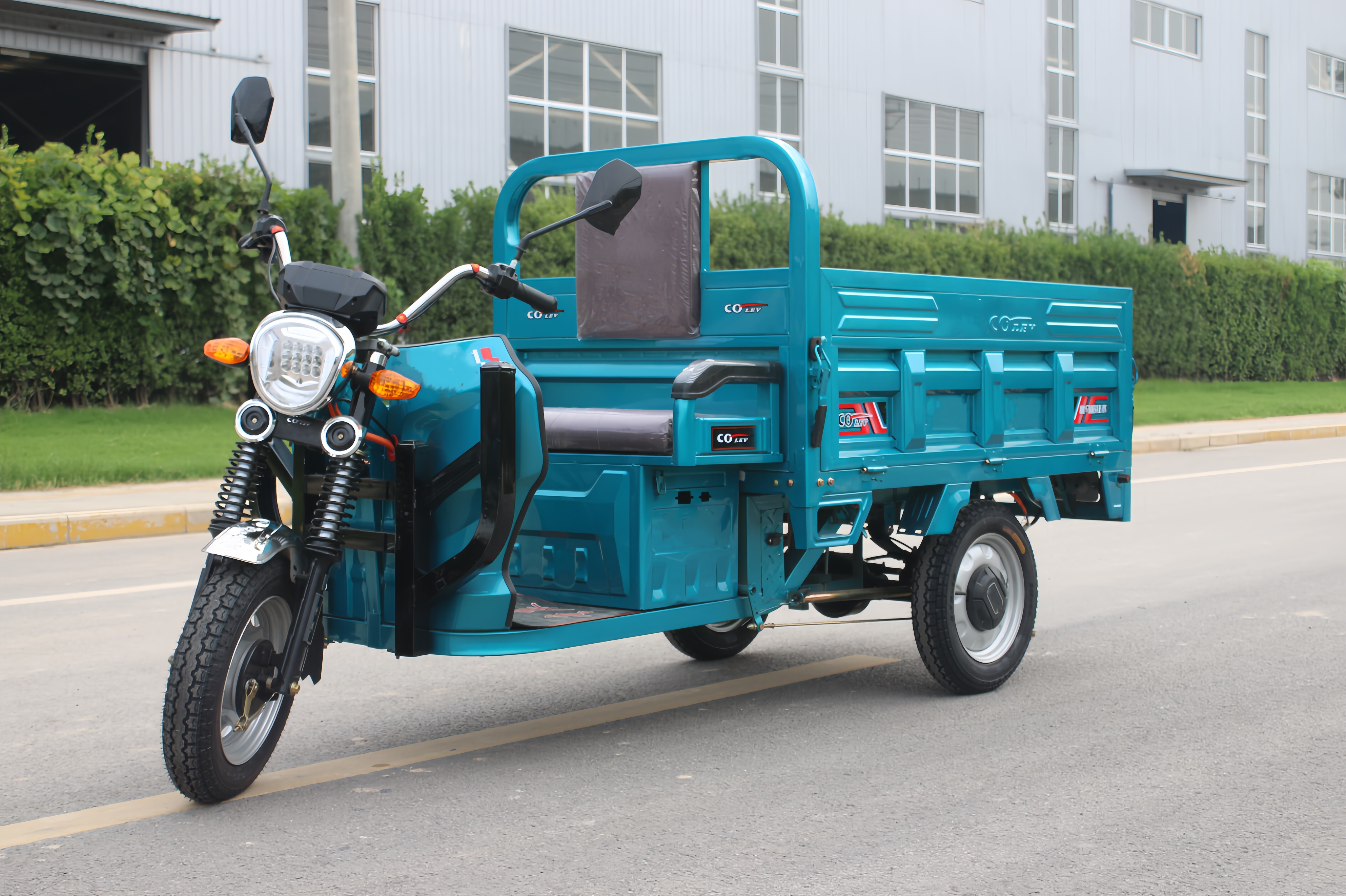 1.5m three door electric tricycle