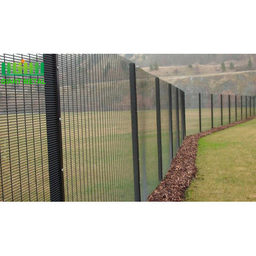 Anti Climb 358 High Security Fence