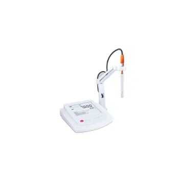 930 Benchtop pH/Ion/Temperature Meter