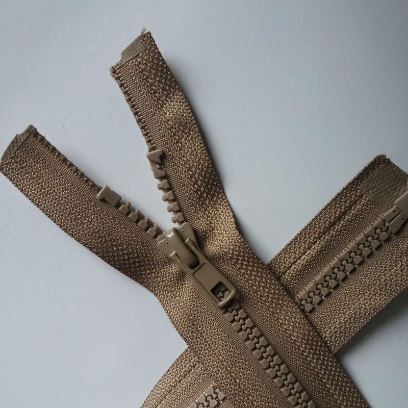 Sale11inch tight plastic zippers for jacket 