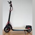 Scooter elétrico de bordo preto dobrável para adulto