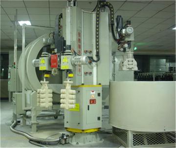 Turntable manipulator for lost wax casting