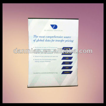 Large width roll up banner standing