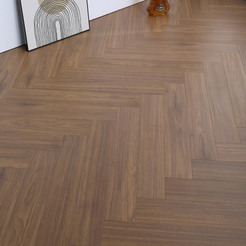 Wood-grained Luxurious Engineered Click Wood Flooring Oak