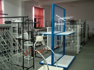 Practical store fixture for display