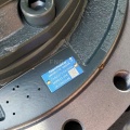 LC15V00023F1 Final Drive Travel Motor For Kobelco