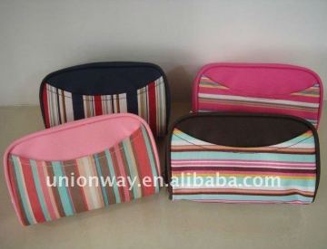 2011 new design fashion satin cosmetic bag