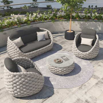 Design nordico intrecciato intrecciato in lega di divano da giardino impermeabile in lega in lega di ruggine