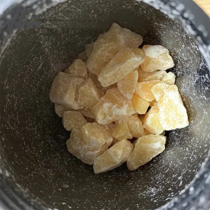 full spectrum CBD wax 95% yellow wax