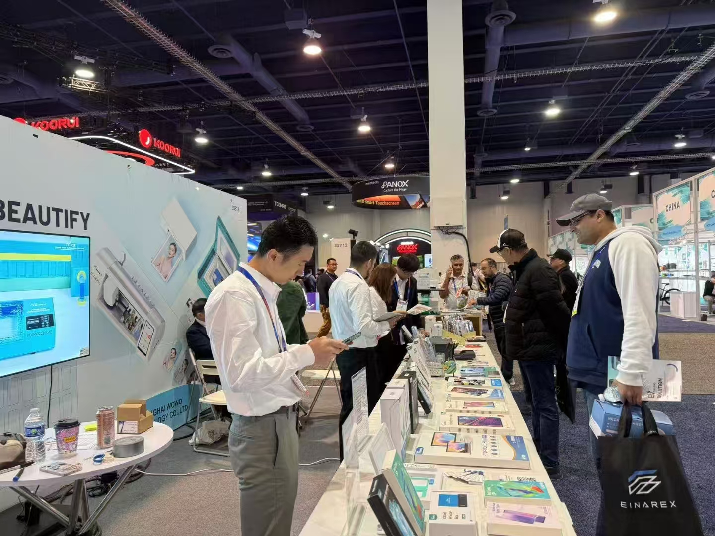 ces exhibition mobile cover printing machine