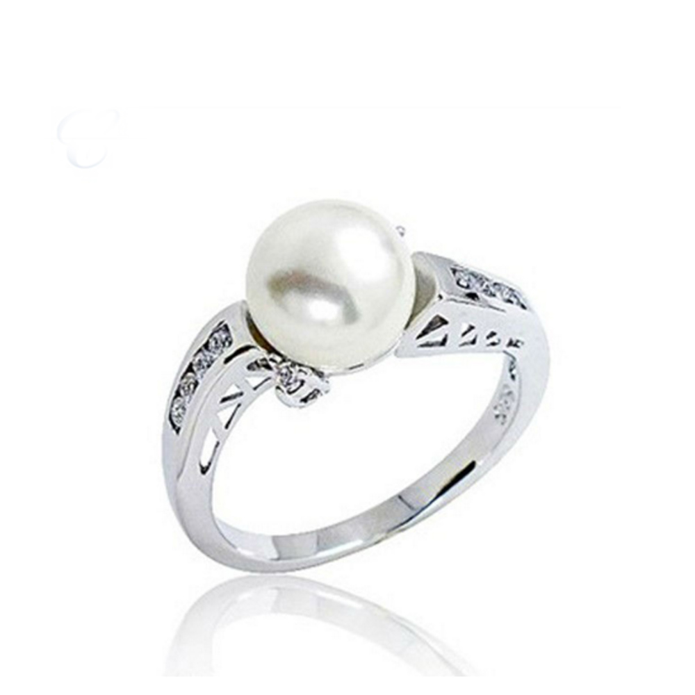 White Gold Pearl Ring Fpr Wedding