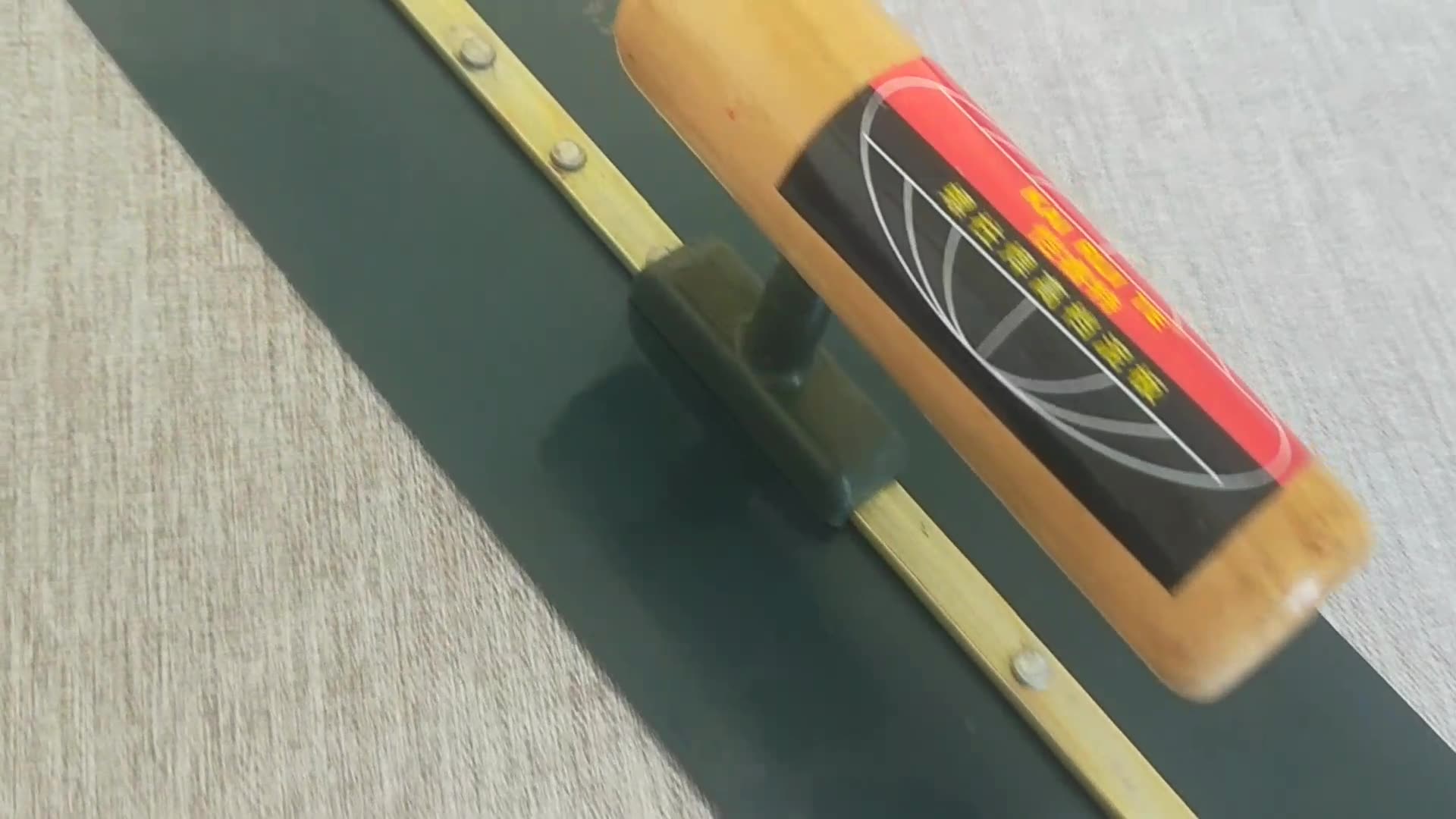 putty scraper