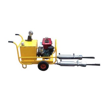 Hydraulic mining rock splitter with power pack