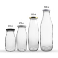 Glasmilchflasche 500 ml mit Metalldeckel