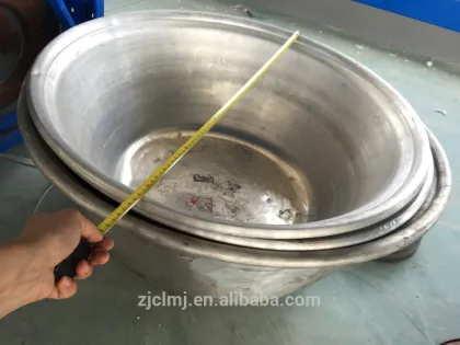aluminum wok