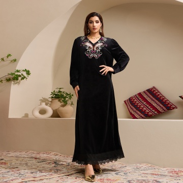 Lüks Kadife İşlemeli Dantelli Abaya Elbise