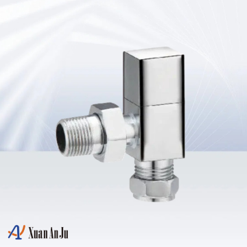 Sleek Chrome-Plated Radiator Control Valve