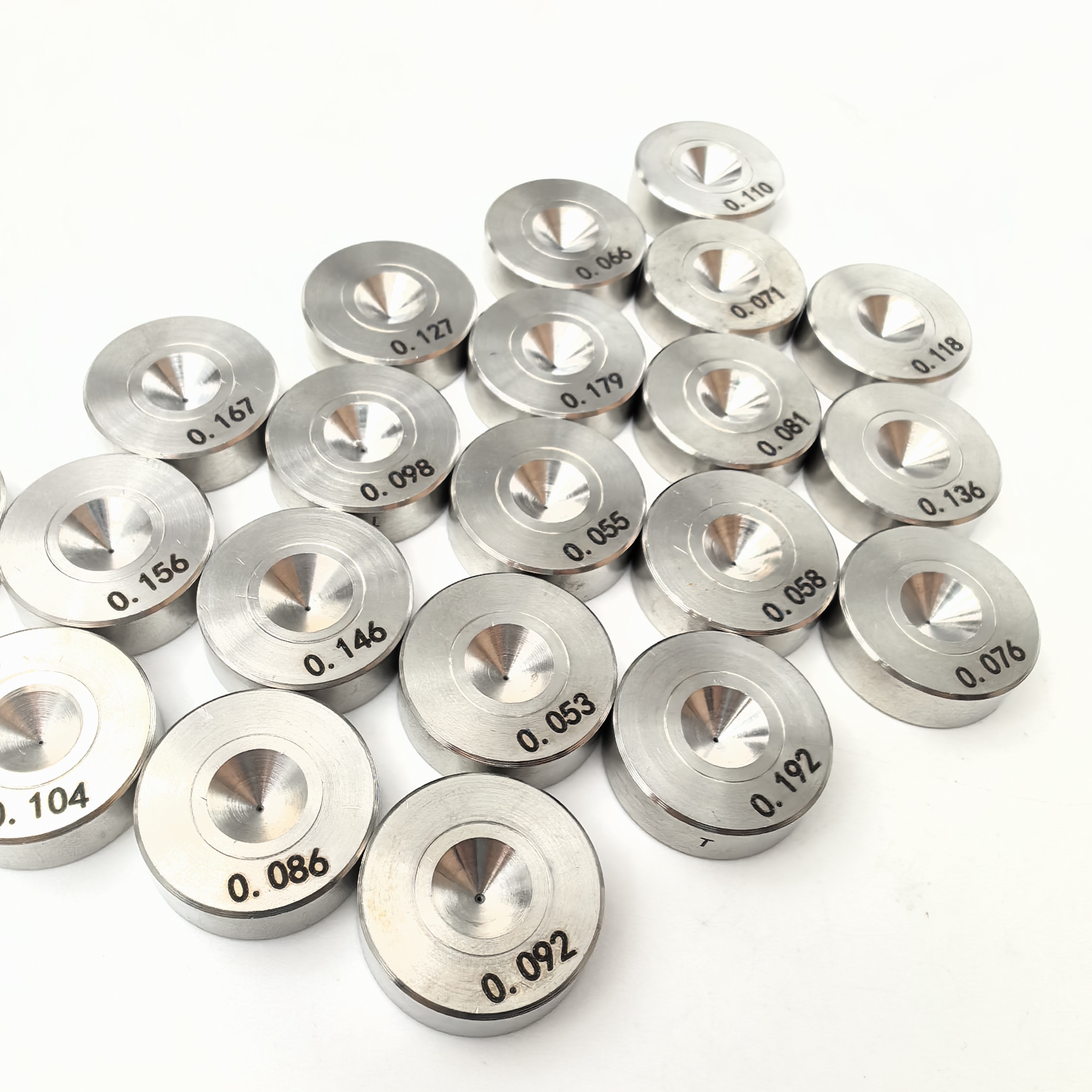 単結晶の描画が死ぬ Single crystal drawing die
