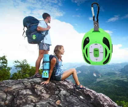 newest items 2015 solar power music super bass bluetooth mini speaker