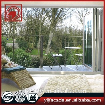 High Performance Insulated Sliding/Folding Door with Clear Glass Wooden Door Color