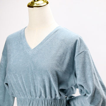 Long Sleeve V-Neck Stretch Towel Knit Top
