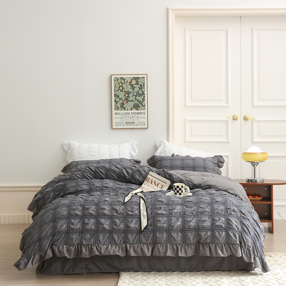 Green Seersucker Plaid Queen Size Bedspread – 100% Cotton, Lightweight Summer Cover