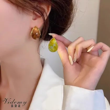 Vibrant Water Drop Earrings: Timeless and Trendy