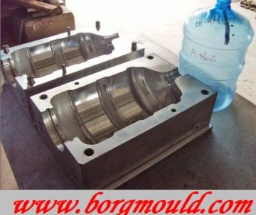 plastic blowing mould