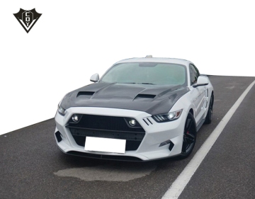 Mustang 2015 ขึ้นไปด้านหน้า Hood Hood Gas Body Kit