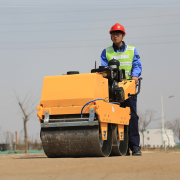 3 Ton Vibration Ride-on Mini Road Steamroller: New Construction Machinery Compactor for Pavement