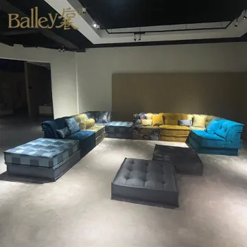 Modular Minimalist Italian Custom Sofa for Living Room and Hotel Lobby