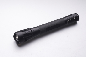 Factory Original 800lm Aluminium LED Flashlight