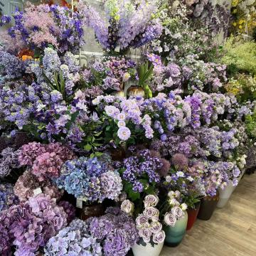 High Quality Artificial Rose Flowers and Hydrangea Bouquets for Party and Home Decor