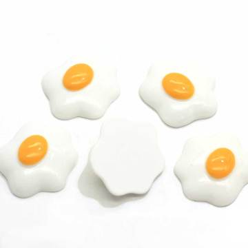 Contas em forma de flor Kawaii Fried Egg com parte traseira plana 100 unidades / saco para decoração artesanal de contas e enfeites de telefone espaçador