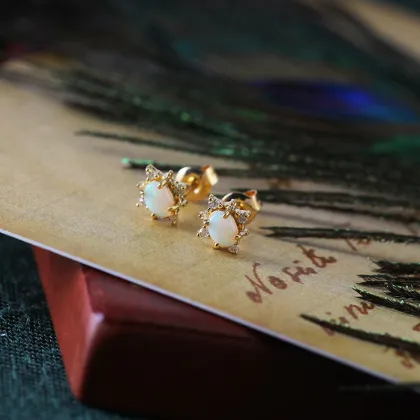 HYH Luxury 14K Gold Opal Stud Earrings