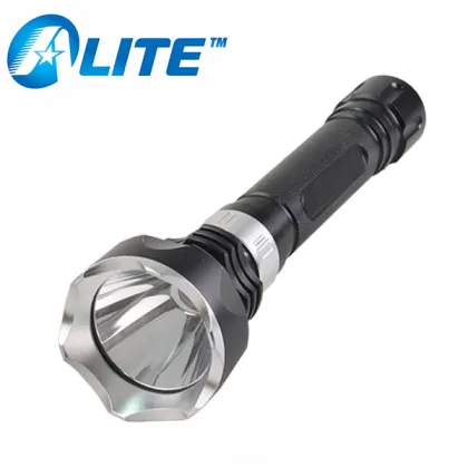 Professional Diving Light 1000 Lumens Rechargeable Diving Flashlight
