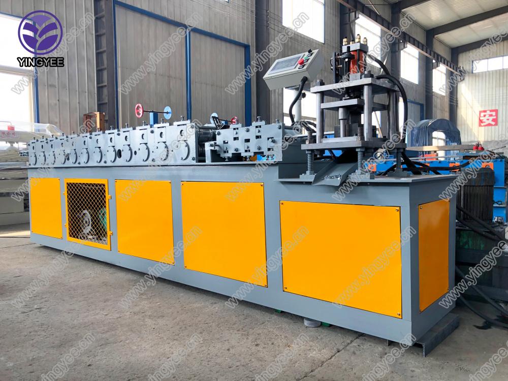 Shop Shutter Door Rolling Machine