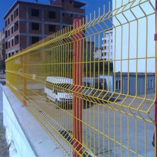 PVC Coated and Galvanized Welded Wire Mesh Fence