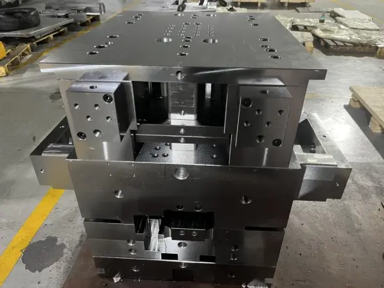 mold base with cylinder seat