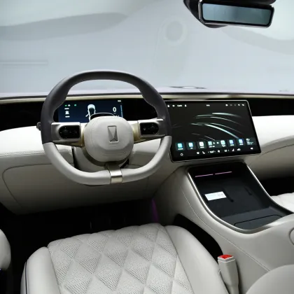 Changan Avatr 11: Hot Selling 4WD Luxury Electric SUV