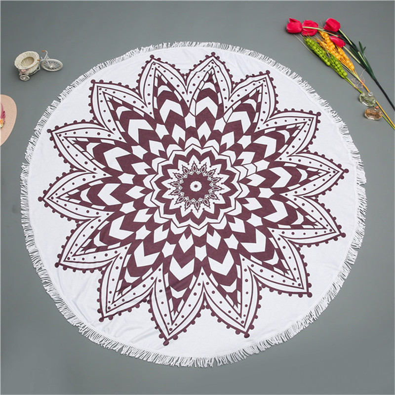 Lovin Summer Round Beach Towel