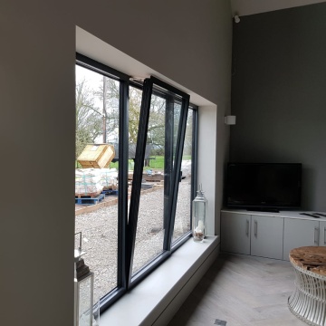 High-Quality Tegood Aluminium Windows: Expert Heat Insulation and Innovative French Tilt & Turn Design