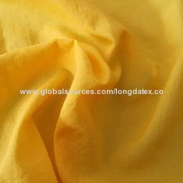 Moisture-absorbent fabric, 70*160D/116*68 construction, weighs 90gsm, 57/58-inch width
