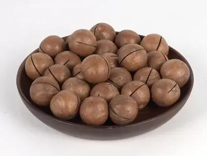 Nuts snacks
