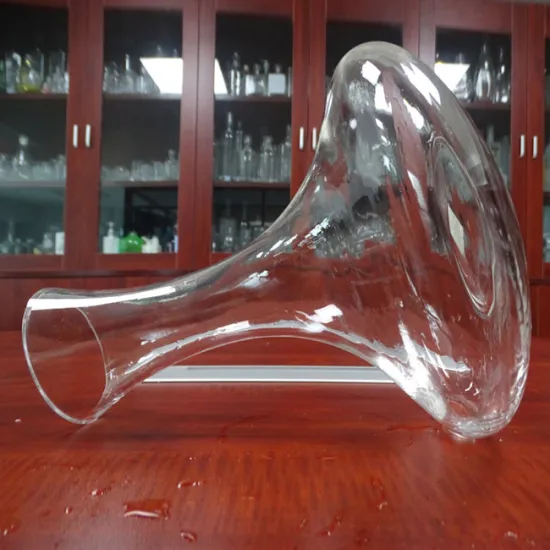 Crystal Glass 1.8 Litre Glass Decanter Elegant Novelty Whiskey Decanter