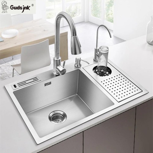 Colorful Stainless Steel Kitchen Sink with Cup Rinser