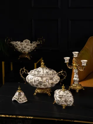 China-Made Traditional Ceramics for Exhibitions and Decor