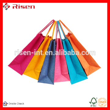 Machine made kraft paper gift packaging bags